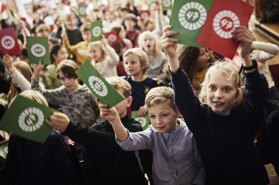 Elever og studerende skal undervises i bæredygtighed, mener langt de fleste danskere. Foto: Lasse Bak Mejlvang