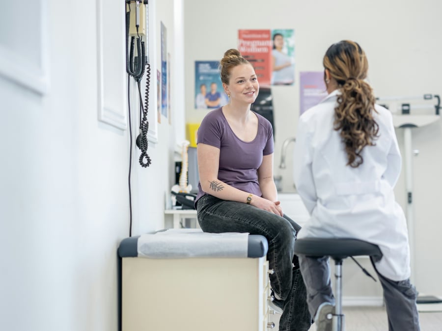 Screening og vaccinationer hjælper mod livmoderhalskræft. Foto: FatCamera on iStock.